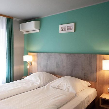 Hotel Bluechertal Бахарах Екстериор снимка
