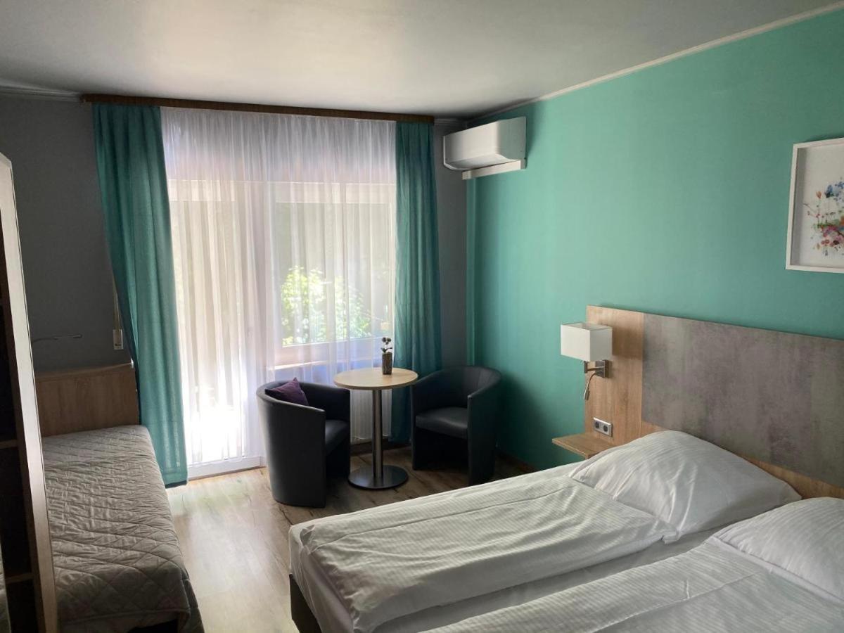 Hotel Bluechertal Бахарах Екстериор снимка